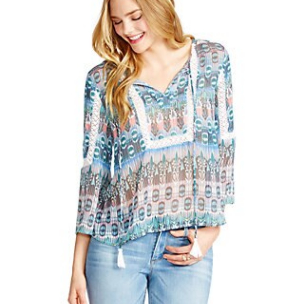 Jessica Simpson Tabitha Peasant Boho Crochet Trim Tassle Tie Top
